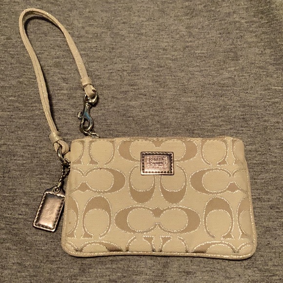 Coach Handbags - Coach x Poppy Wristlet